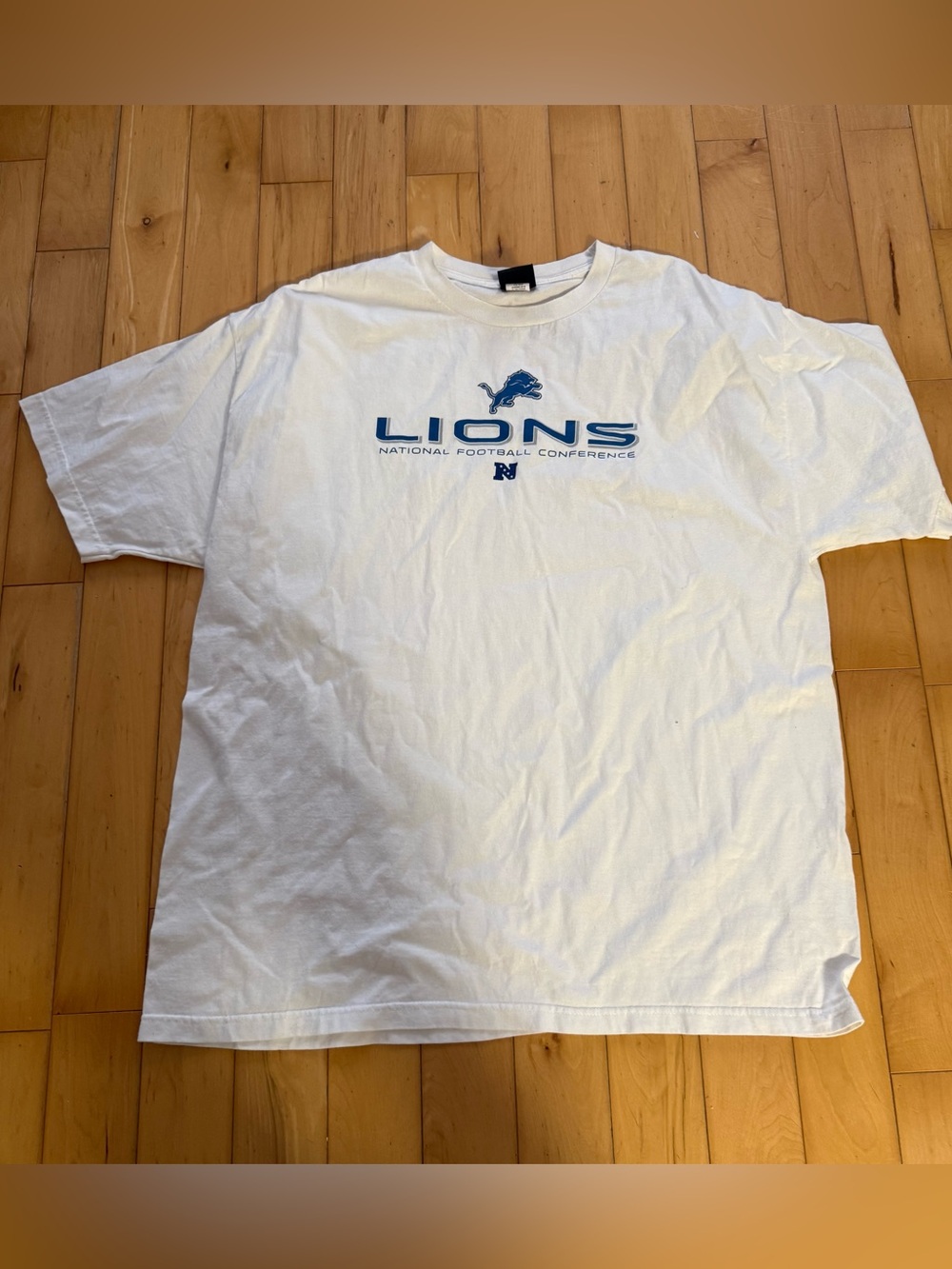 NFL Lions Short Sleeve Tee - White and Blue